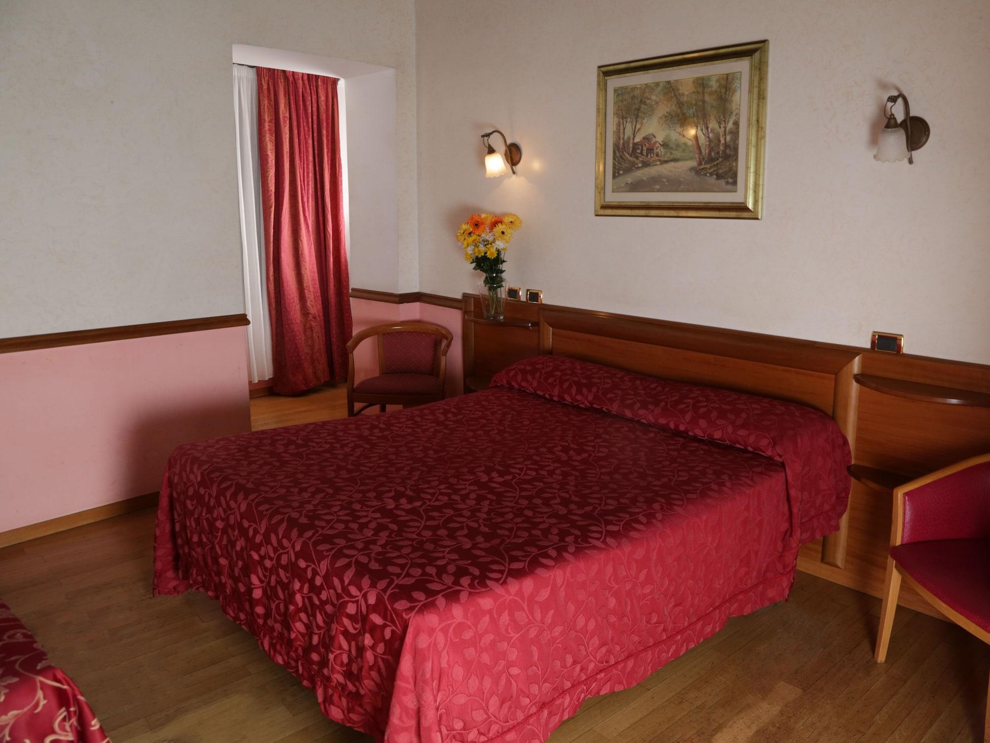 Hotel Santa Prassede Rom Exteriör bild